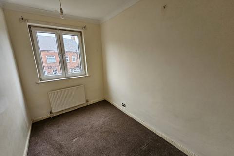 3 bedroom house to rent, Conway Street, Stairfoot