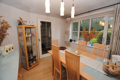 6 Gregson Walk, Dawley, Telford, TF4 2GA