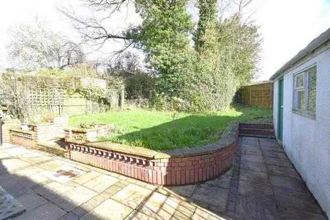 2 bedroom detached bungalow for sale, Highfields Avenue, Whitchurch