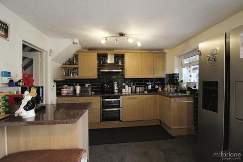 3 bedroom semi-detached house for sale, Hathaway Road, Stratton