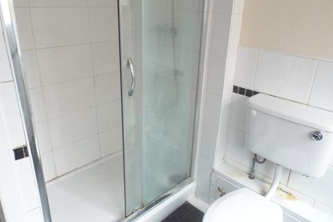 2 Bethnal Green, Hull, HU6 7LE