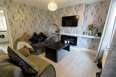 2 bedroom semi-detached house for sale, Cromford Avenue, Wigston