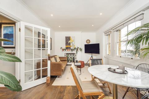 2 bedroom flat for sale, Steeles Road, Belsize Park, London