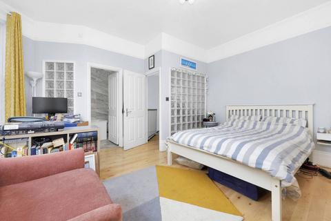 1 bedroom flat for sale, Thurlow Park Road, West Dulwich, London, SE21