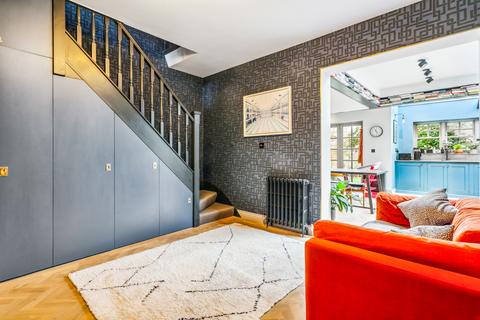 43 Sheendale Road, Richmond, TW9 2JJ