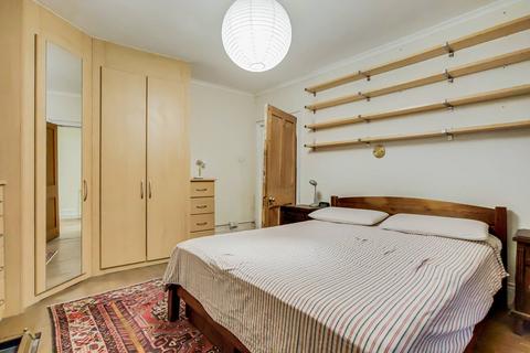 2 bedroom flat for sale, St Stephens Crescent, Notting Hill, London, W2