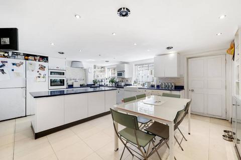 5 bedroom house for sale, Clapham Road, Oval, London, SW9