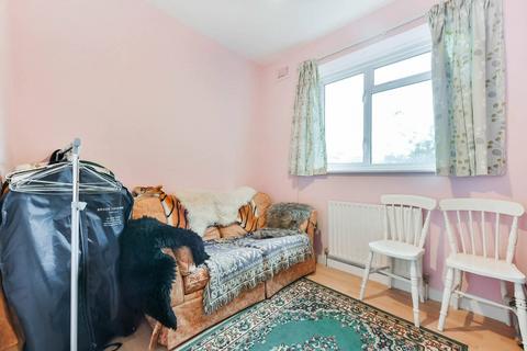 2 bedroom flat for sale - Hartington Road, Vauxhall, London, SW8