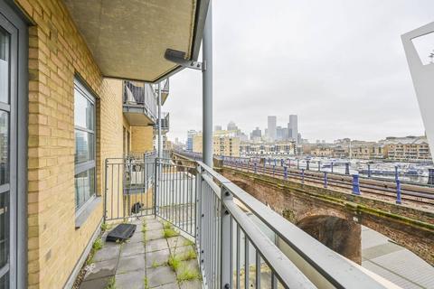 2 bedroom flat for sale, Commercial Road, Limehouse, London, E14