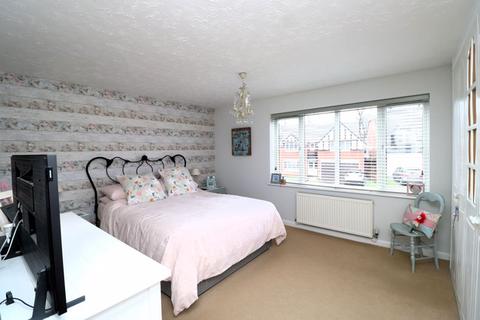 16 Crabtree Road, Walsall, WS1 2RY