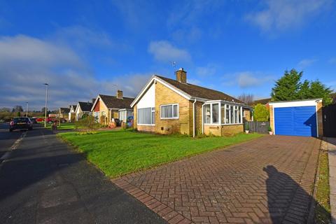 2 bedroom detached bungalow for sale, Scalby Beck Road, Scarborough YO13