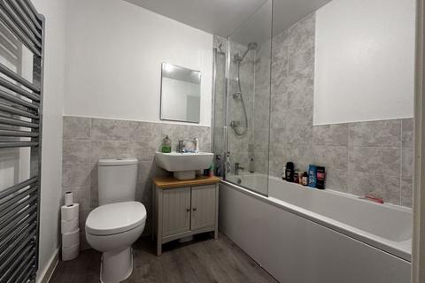 8 Arnold Way, Grove, Wantage, OX12 0GT