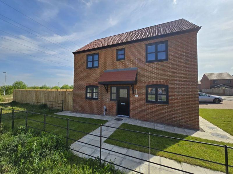 Holsworthy Crescent, Cramlington 3 bed detached house for sale £269,950