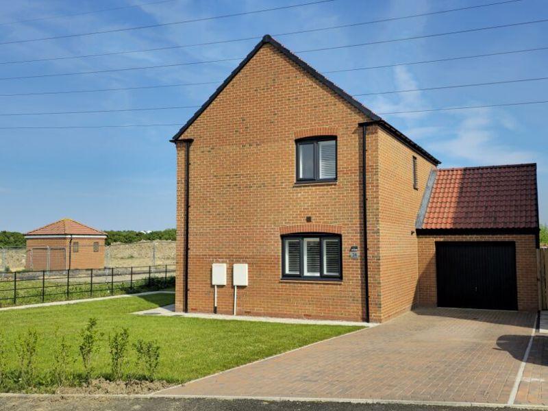 Garage/Driveway