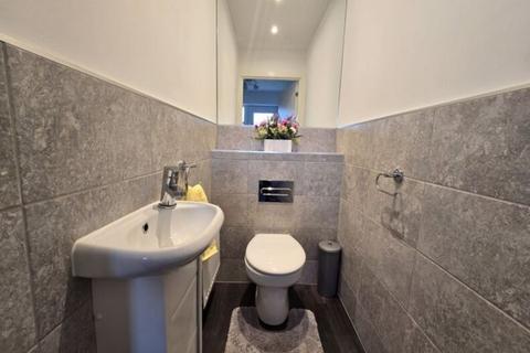 24 Holsworthy Crescent, The Fairways, Cramlington, NE23 8EX