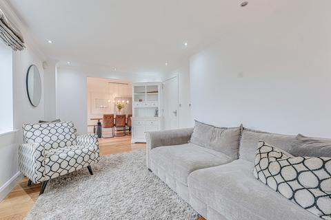 5 Canute Close, Runwell, Wickford, SS11 7FG