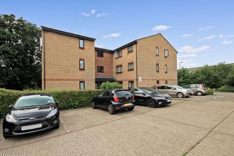 30 Chartwell Close, Greenford, UB6 8LP