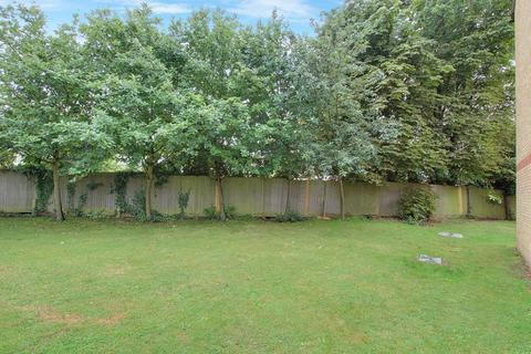 30 Chartwell Close, Greenford, UB6 8LP