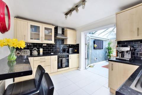 2 bedroom terraced house for sale, Turners Hill, Hemel Hempstead