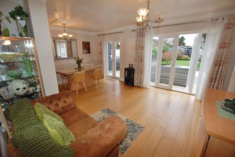 3 bedroom semi-detached bungalow for sale, Horndon On The Hill