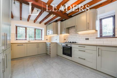 4 bedroom detached house to rent, Dairy Cottages, Siddington