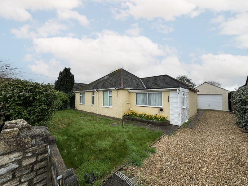 Hillway, Charlton Mackrell 3 bed detached bungalow for sale £325,000
