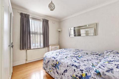 2 bedroom apartment for sale, 102-104 Station Road, Harrow