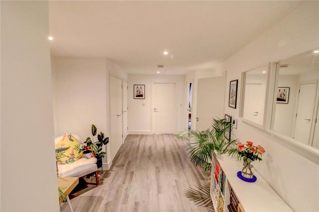 Lobby/ Entrance Hall