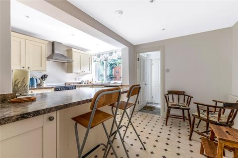 44 Ravensbourne Road, London, SE6 4UX