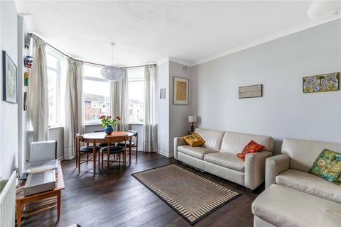 57d Ravensbourne Park Crescent, London, SE6 4YG