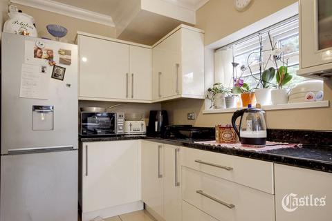 3 bedroom house for sale, Sylvan Avenue, London, N22