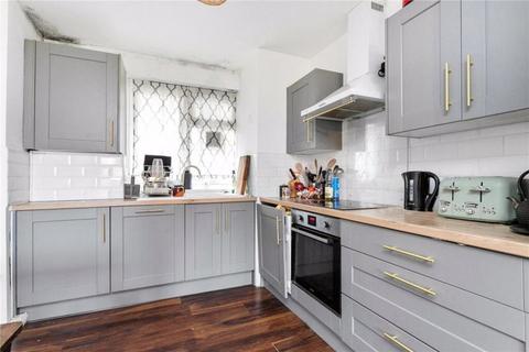 2 bedroom apartment for sale, Kent Street, London