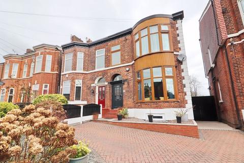 4 bedroom semi-detached house for sale, Victoria Crescent, Manchester M30