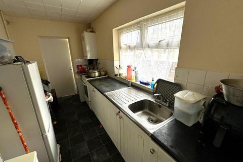 3 bedroom terraced house for sale - Bury Park, Luton LU4