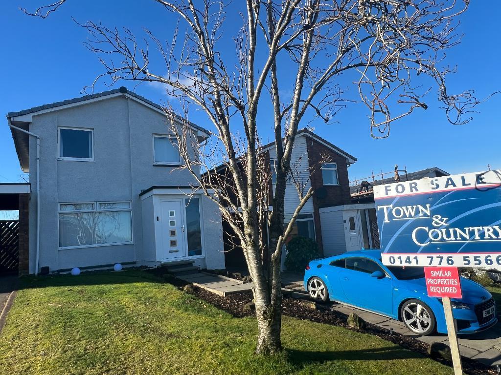 Peathill Avenue, Chryston, Glasgow, G69 9NP 3 bed detached villa for