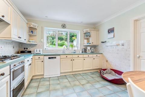 174 Princess Drive, Seaford, BN25 2TS
