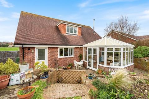 174 Princess Drive, Seaford, BN25 2TS