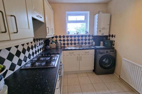 2 bedroom flat for sale, Lane End Road, Bembridge, Isle of Wight, PO35 5SU