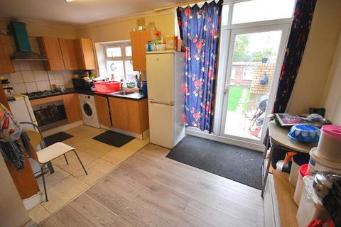 5 bedroom end of terrace house for sale, WOODSIDE AVENUE, WEMBLEY, MIDDLESEX, HA0 1UY