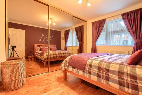 10 Bede Close, Stockton-on-tees, TS19 9ES