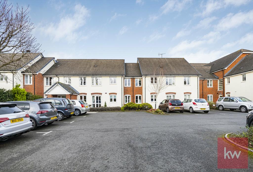 Residents&#39; &amp; Guests&#39; Car Park