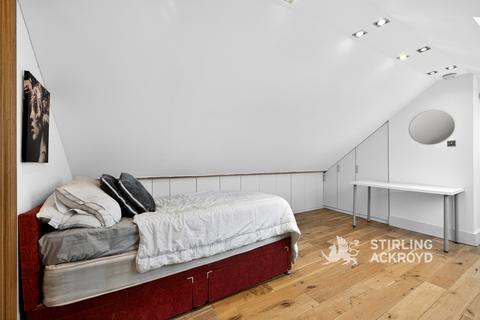 3 bedroom apartment to rent, Abercorn Place, London, NW8