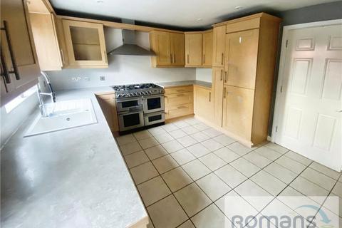 3 bedroom end of terrace house for sale, Deneb Drive, Swindon, Wiltshire
