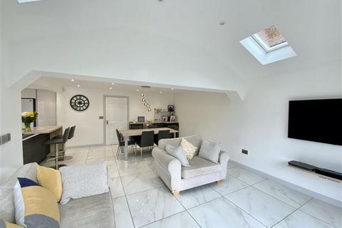 5 bedroom detached house for sale - Haigh Moor Way, Aston Manor, Swallownest, Sheffield, S26 4SG