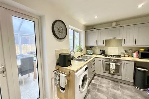 21 Olivers Way, Catcliffe, Rotherham, S60 5UD