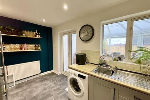 21 Olivers Way, Catcliffe, Rotherham, S60 5UD