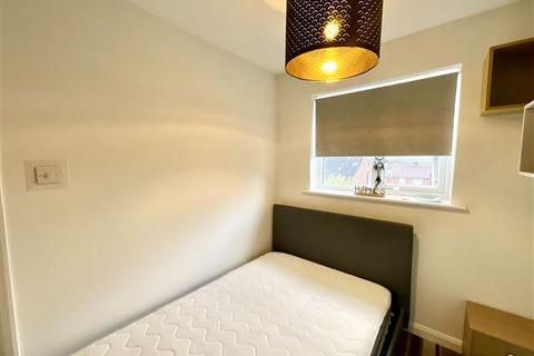 21 Olivers Way, Catcliffe, Rotherham, S60 5UD