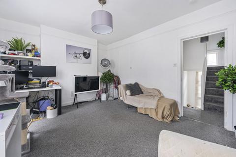 1 bedroom apartment for sale, Bayham Street, London, NW1