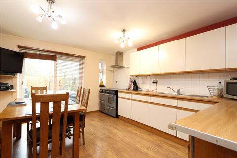 3 bedroom terraced house for sale, Tolcarne Avenue, Fishermead, Milton Keynes, Buckinghamshire, MK6