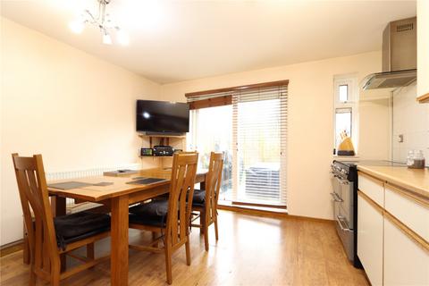 3 bedroom terraced house for sale, Tolcarne Avenue, Fishermead, Milton Keynes, Buckinghamshire, MK6